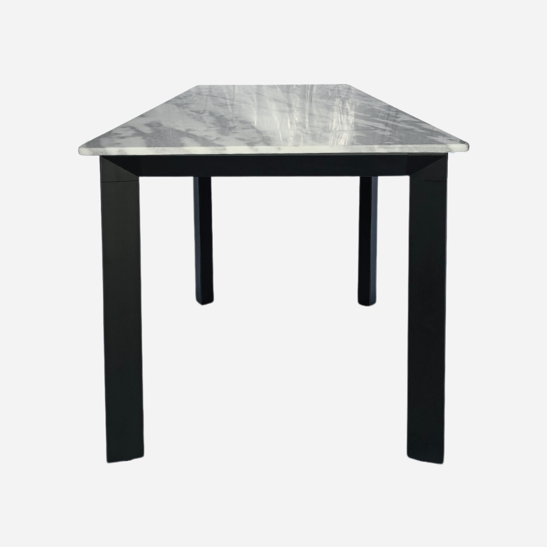 Alune Dining Table